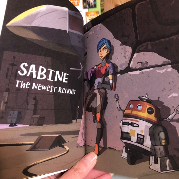 2 Star Wars Books Little Golden Book the Empire Strikes Back & Forces of Destiny - Picture 5 of 7